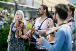 Gatvės muzikos diena_Justino Stacevičiaus/LRT nuotr. Gatvės muzikos diena_Justino Stacevičiaus/LRT nuotr.